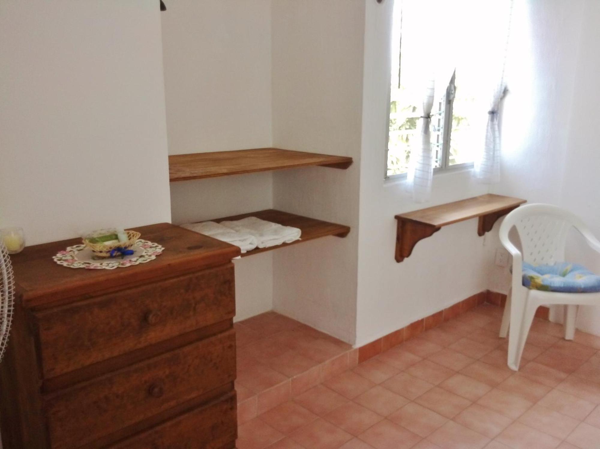 Los Caracoles Bed & Breakfast Канкун Номер фото